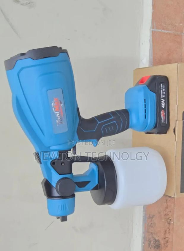 Toolmax/ Makita Cordless Paint Sprayer