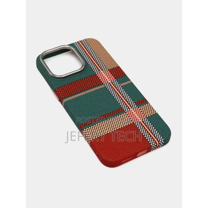 Tribal Magsafe Case for Apple iPhone 13 Pro Max – Green-Red – Slim 