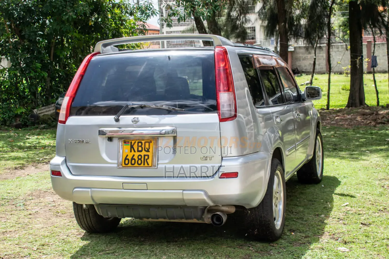 Nissan X-Trail 2000 Gray