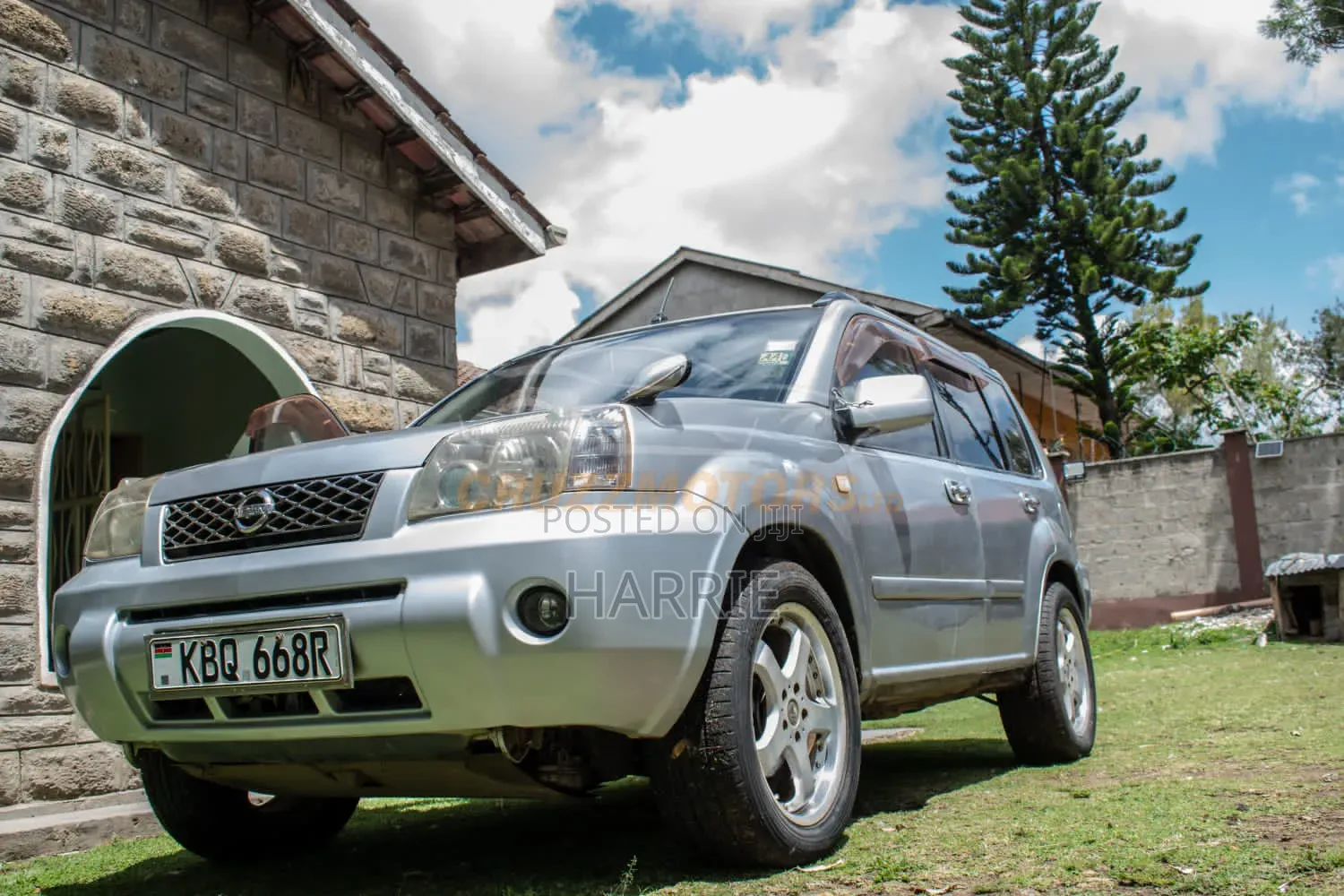 Nissan X-Trail 2000 Gray