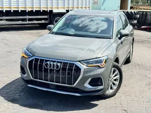 Audi Q3 35 TFSI S edition 2020