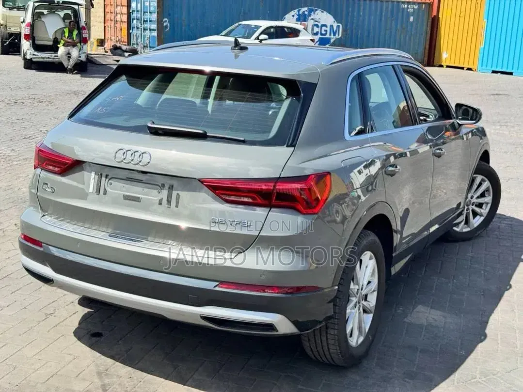 Audi Q3 35 TFSI S edition 2020 Gray 