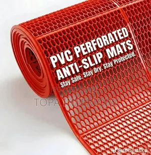 Safe Footing Perforated PVC Antislip Rubber Mats Bathroom Mats