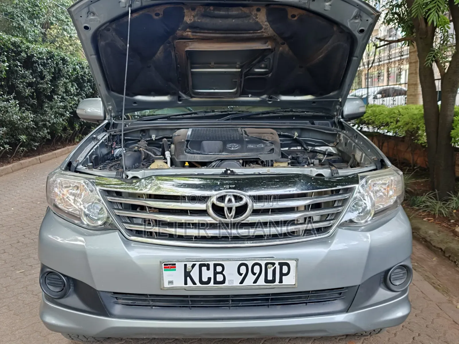 Toyota Fortuner 2014 Gold