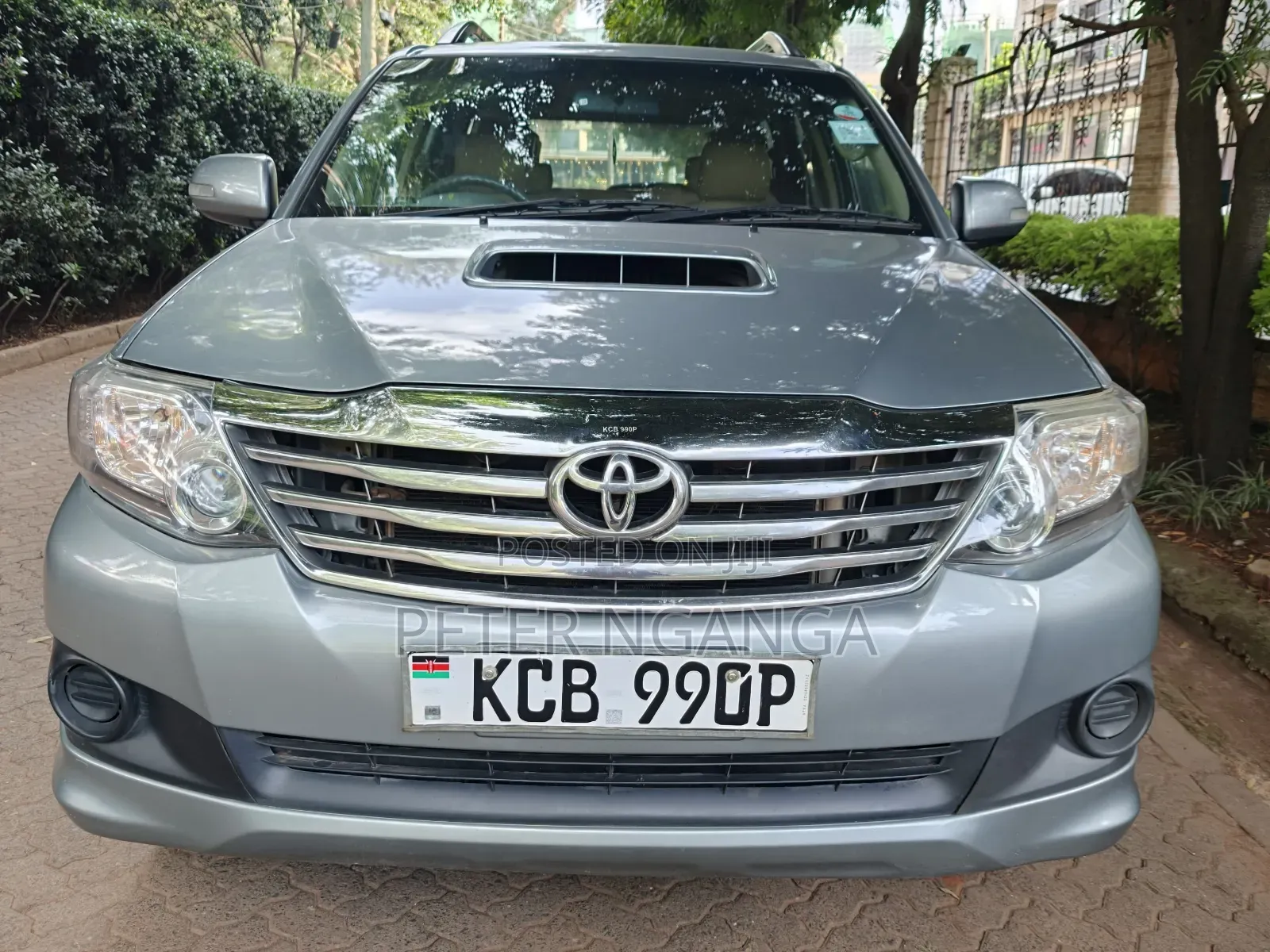 Toyota Fortuner 2014 Gold