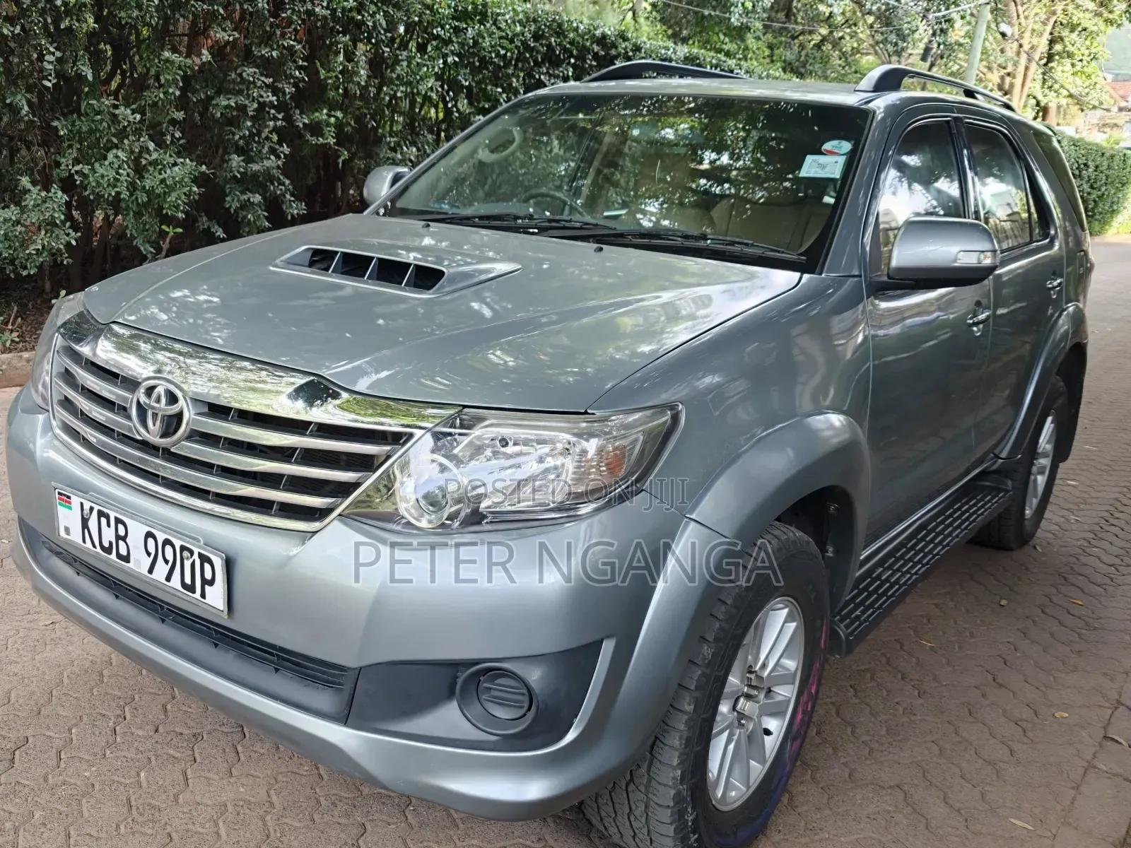 Toyota Fortuner 2014 Gold