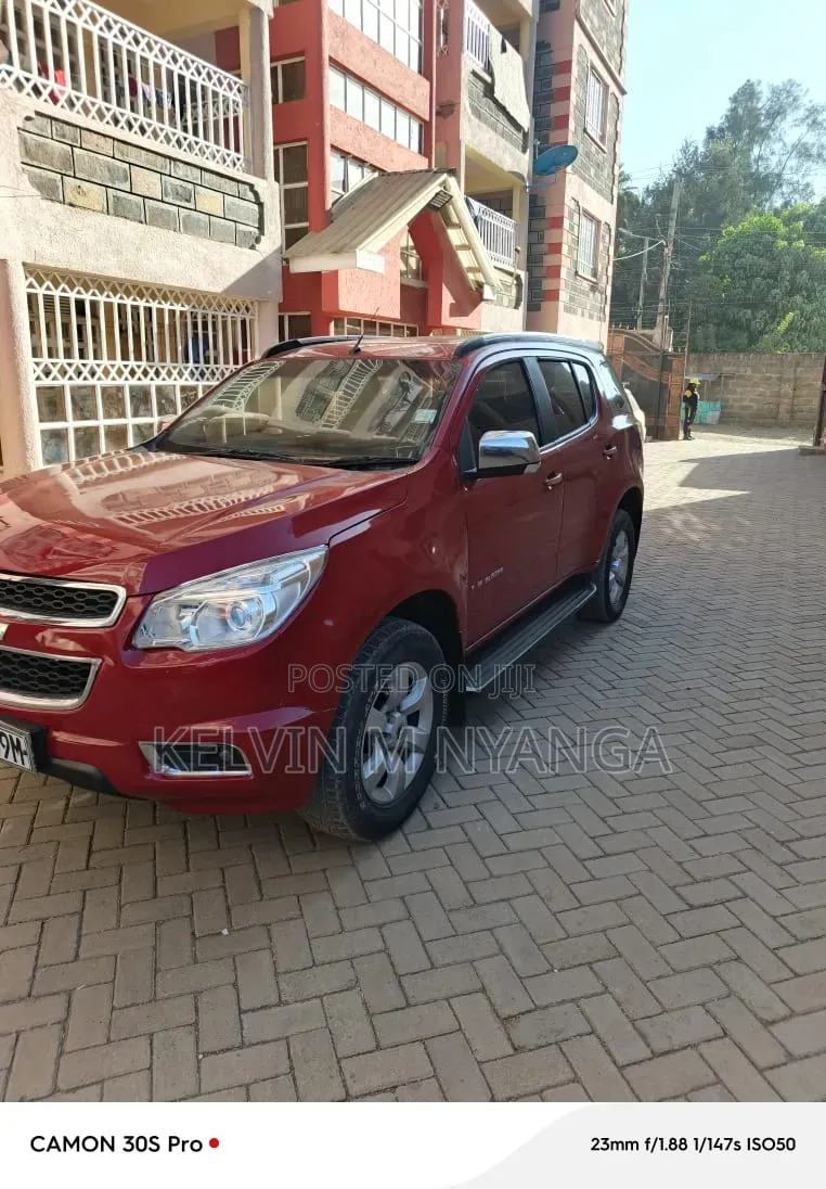 Chevrolet Trailblazer 2015 Red
