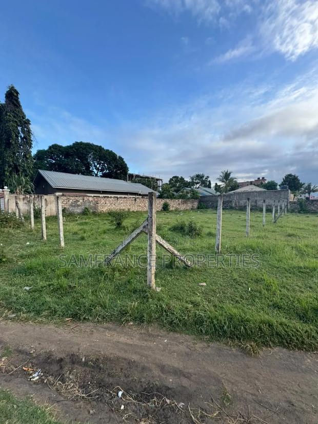 Prime 50by100 Plot on Sale Bamburi