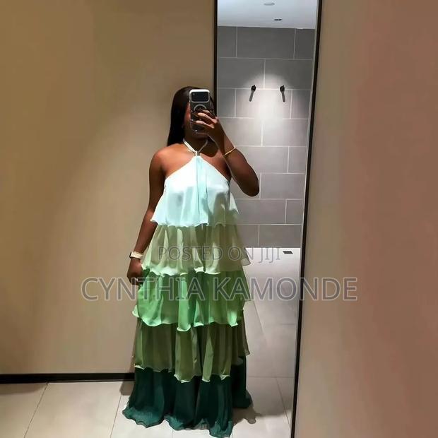 Sleeveless Maxi Dress - thumbnail 2