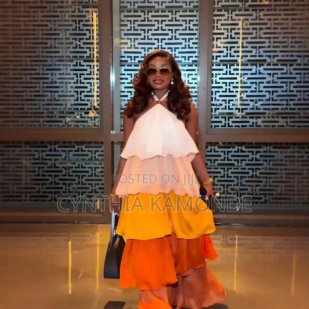 Sleeveless Maxi Dress - thumbnail 3