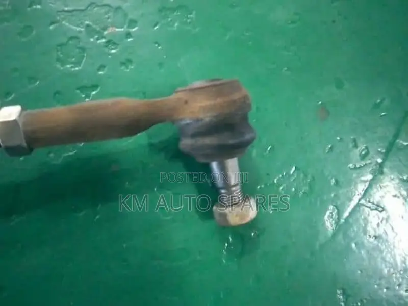 Nissan Elgrand Steering Rack