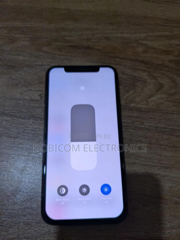 Apple iPhone X 256 GB Black - thumbnail 4