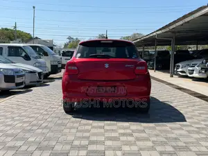 Suzuki Swift 2018 Red