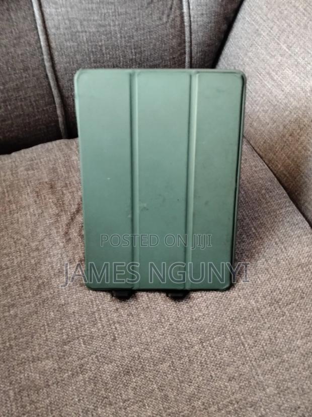 Apple iPad Air 2 64 GB Gray - thumbnail 2