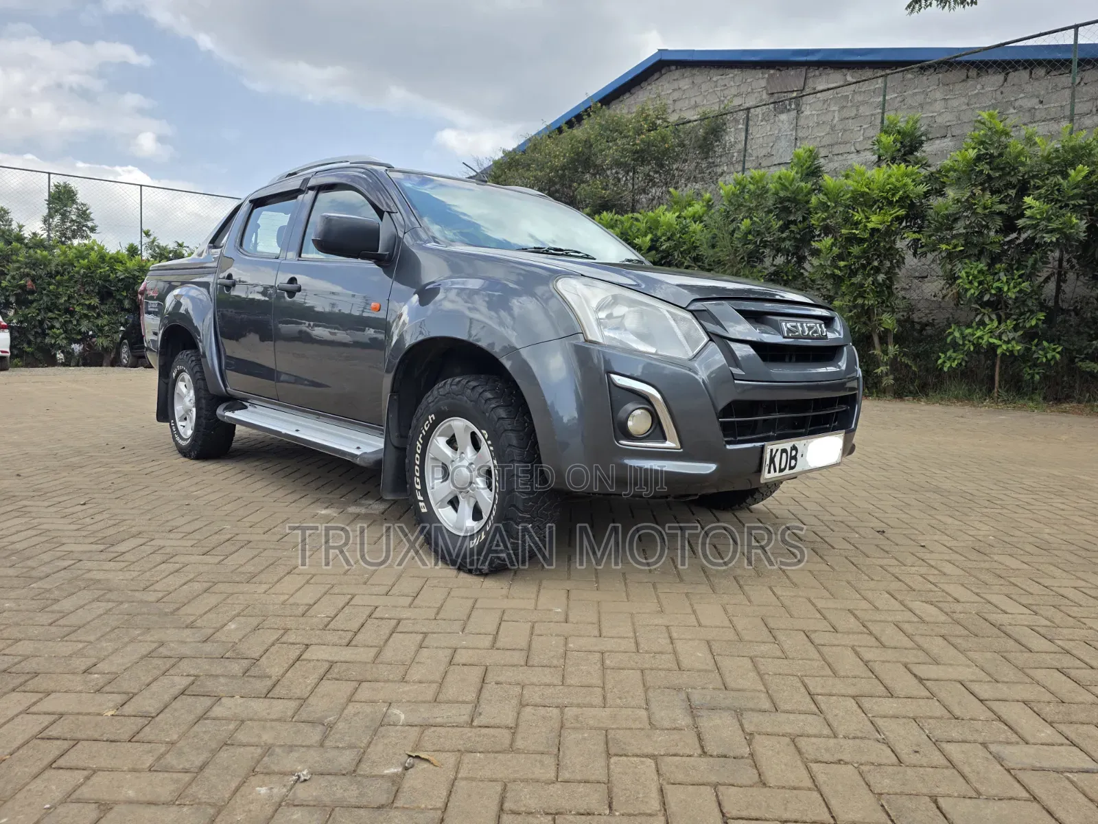 Isuzu D-MAX 2020 Gray