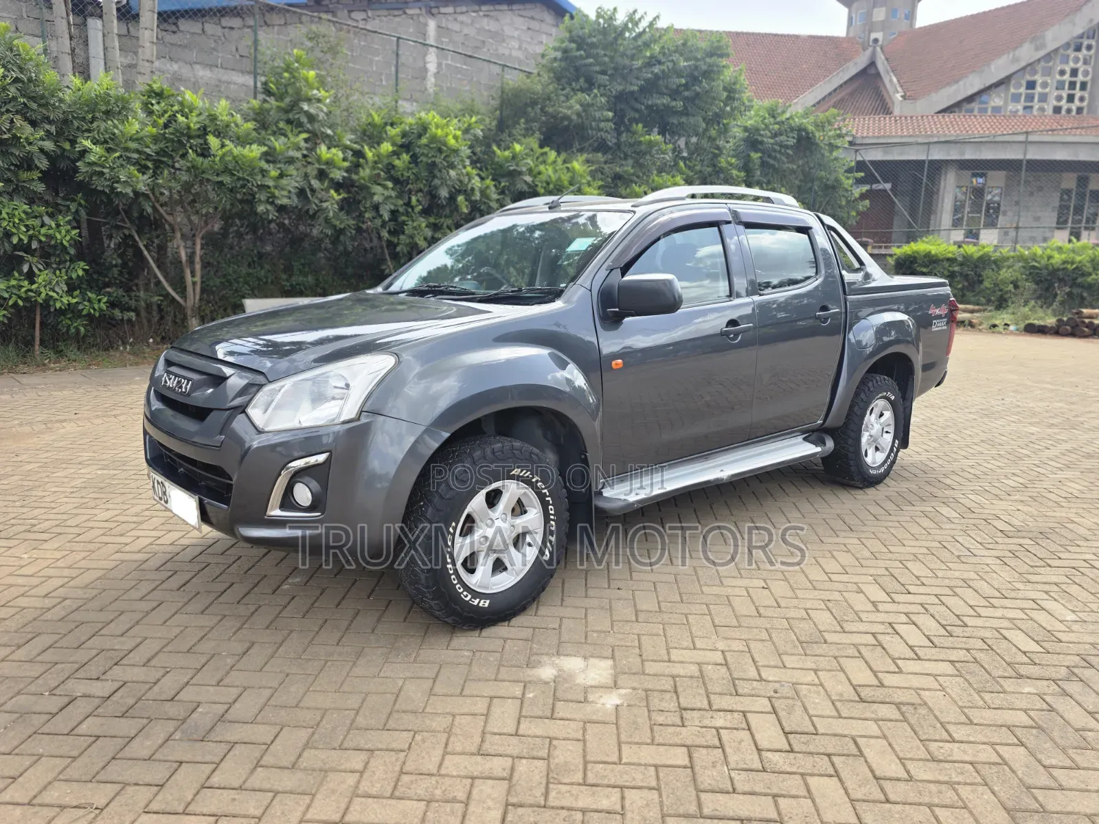 Isuzu D-MAX 2020 Gray