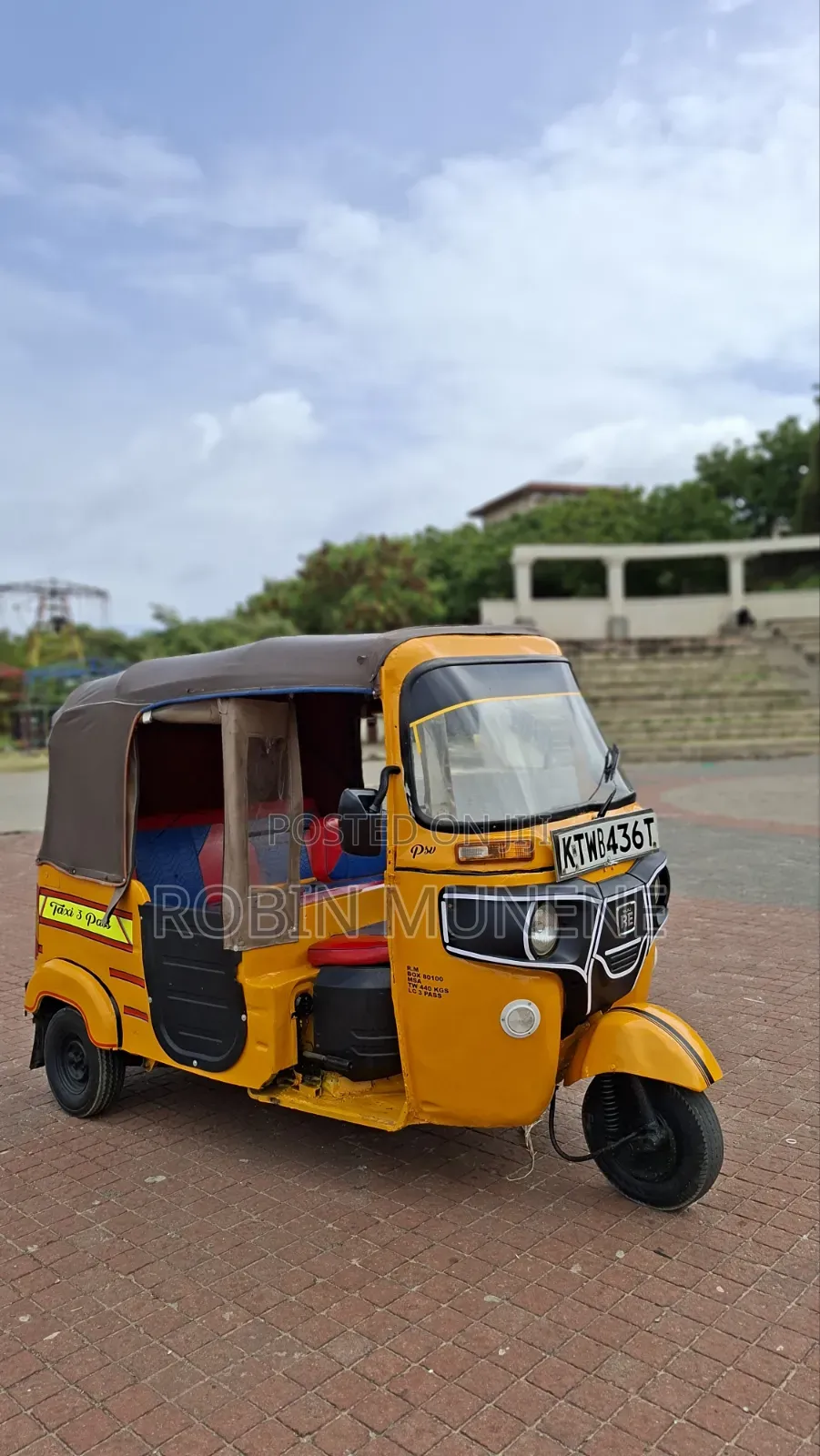 Bajaj RE 2022 Yellow