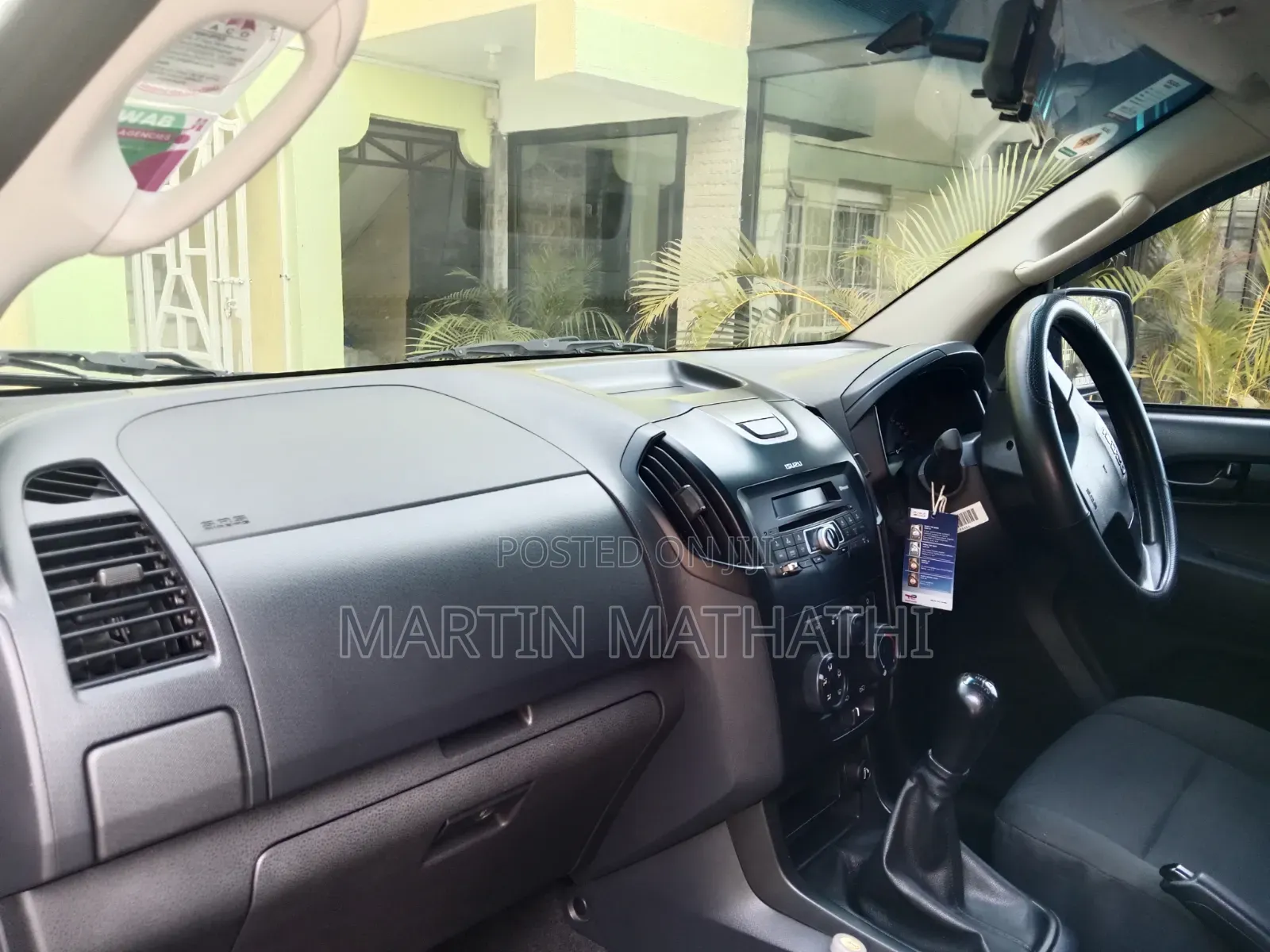 Isuzu D-MAX 2023 White