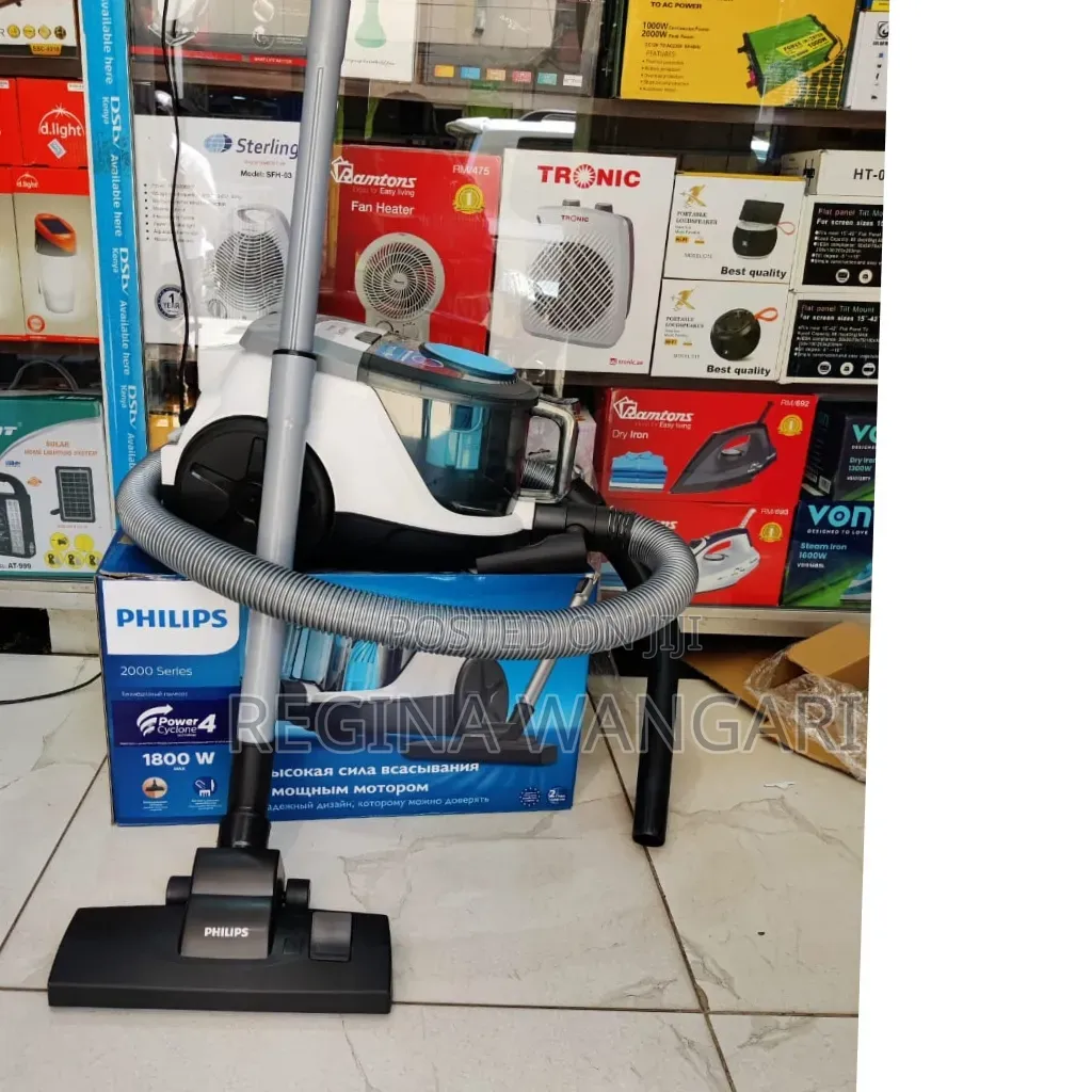 *Philips Bagless Vacuum Cleaner