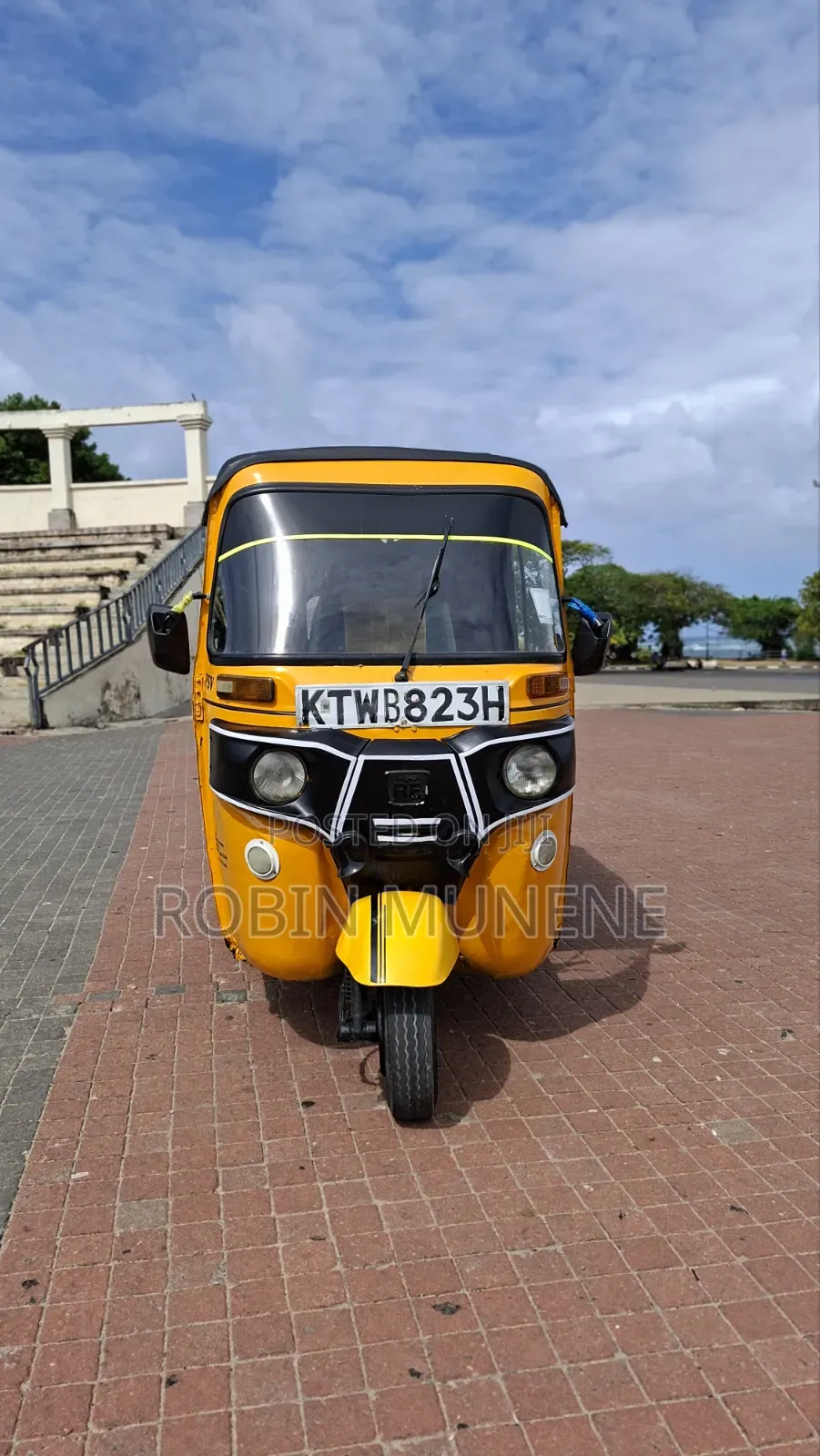 Bajaj RE 2022 Yellow