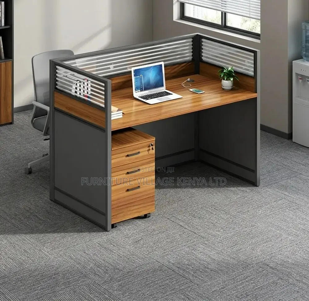 Ergonomic 1-Seater Modular Desk With Mobile Pedestal