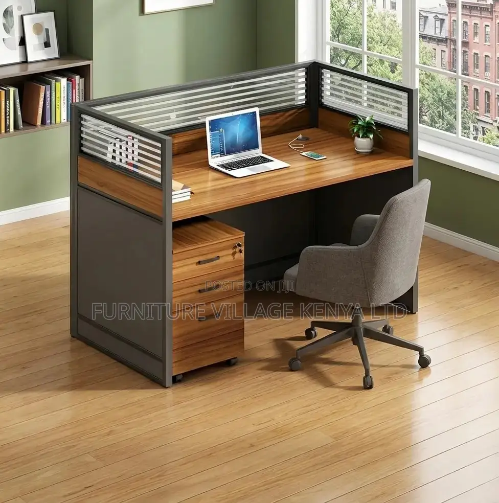 Ergonomic 1-Seater Modular Desk With Mobile Pedestal