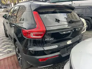 Volvo XC40 2019 Black