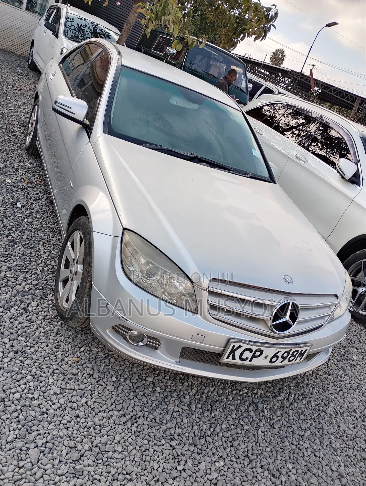Mercedes-Benz C200 2011 Silver