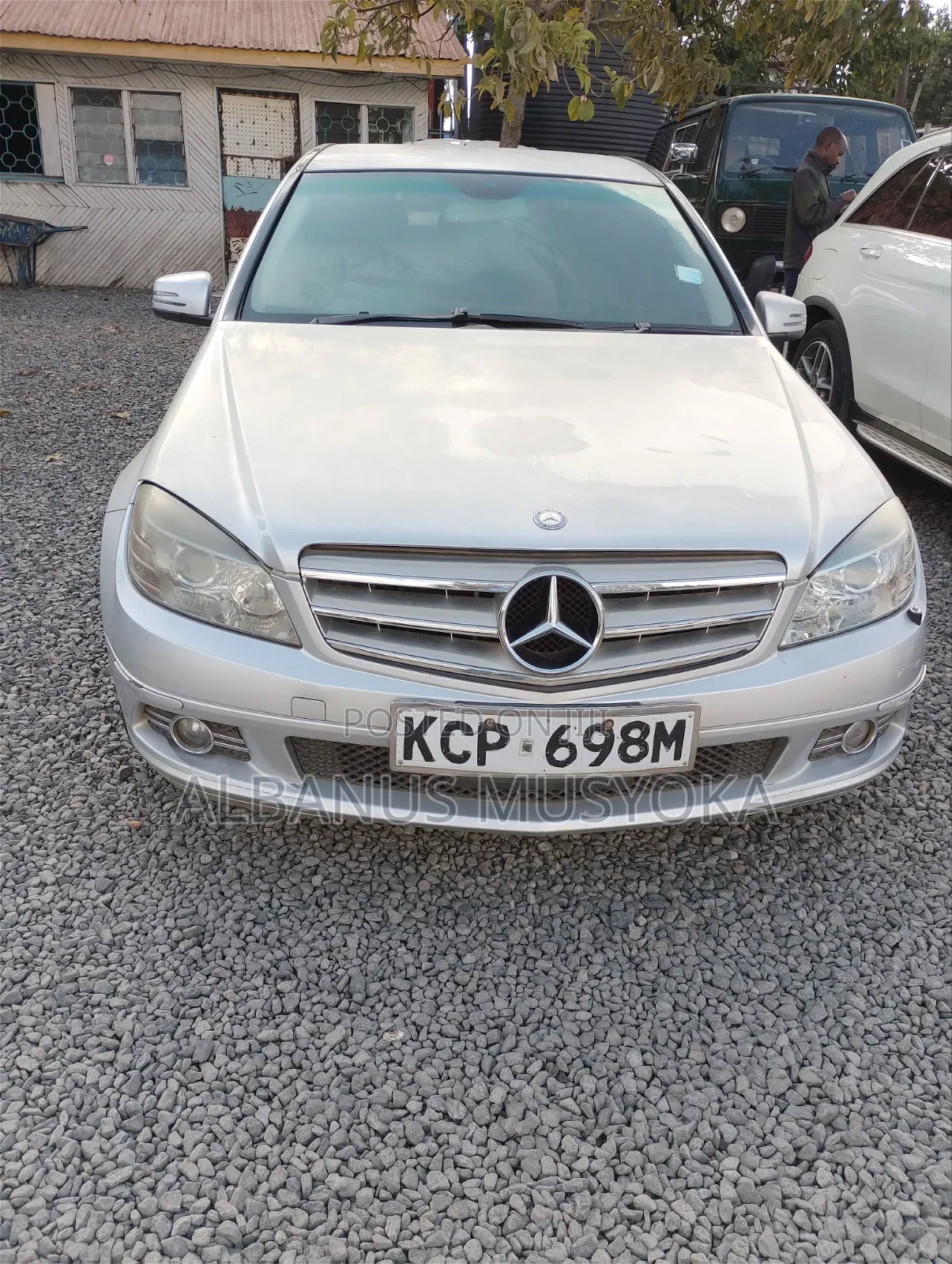 Mercedes-Benz C200 2011 Silver