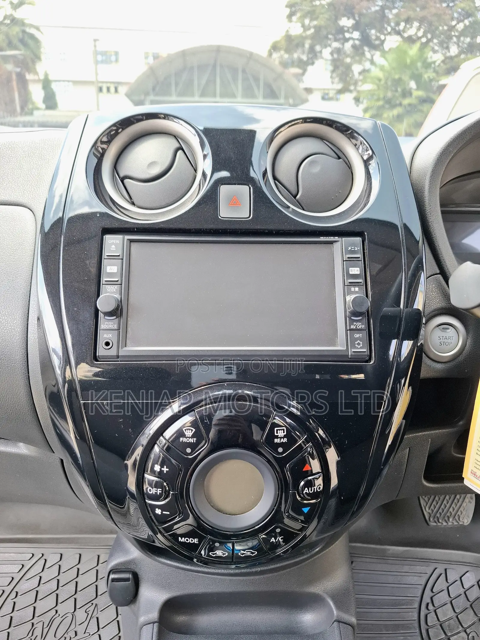 Nissan Note 2017 Gray