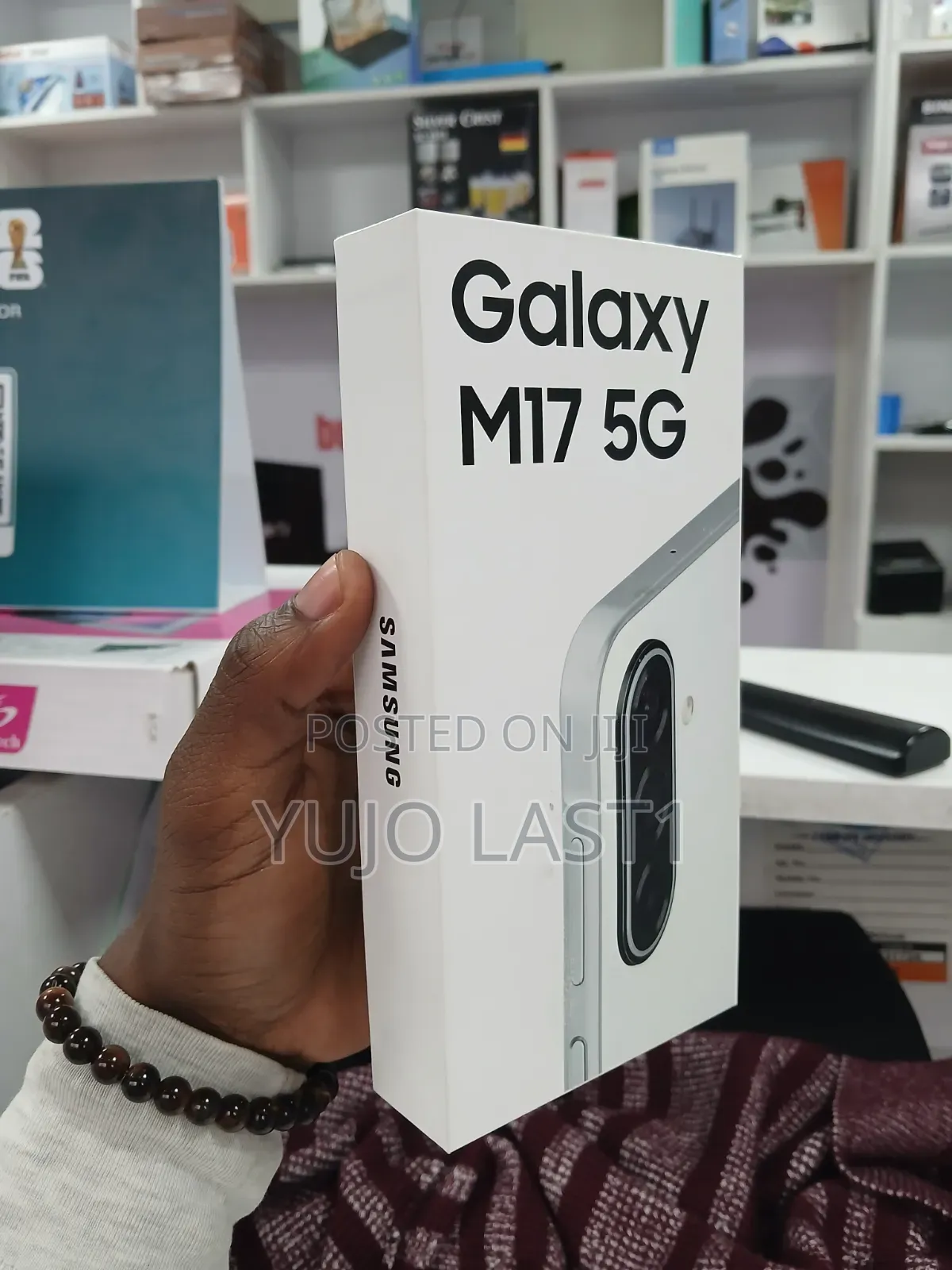 New Samsung Galaxy M17 5G 128 GB White