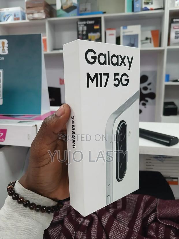 New Samsung Galaxy M17 5G 128 GB White