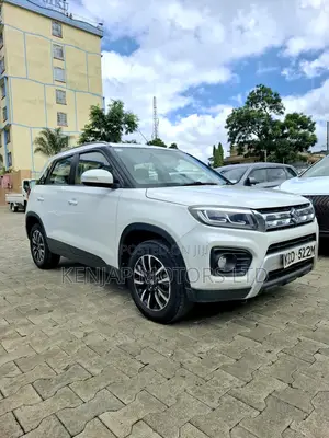 Suzuki Vitara 2021 White