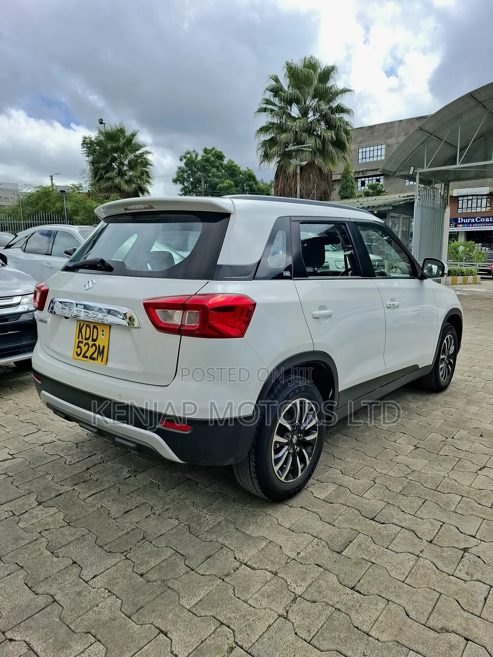 Suzuki Vitara 2021 White