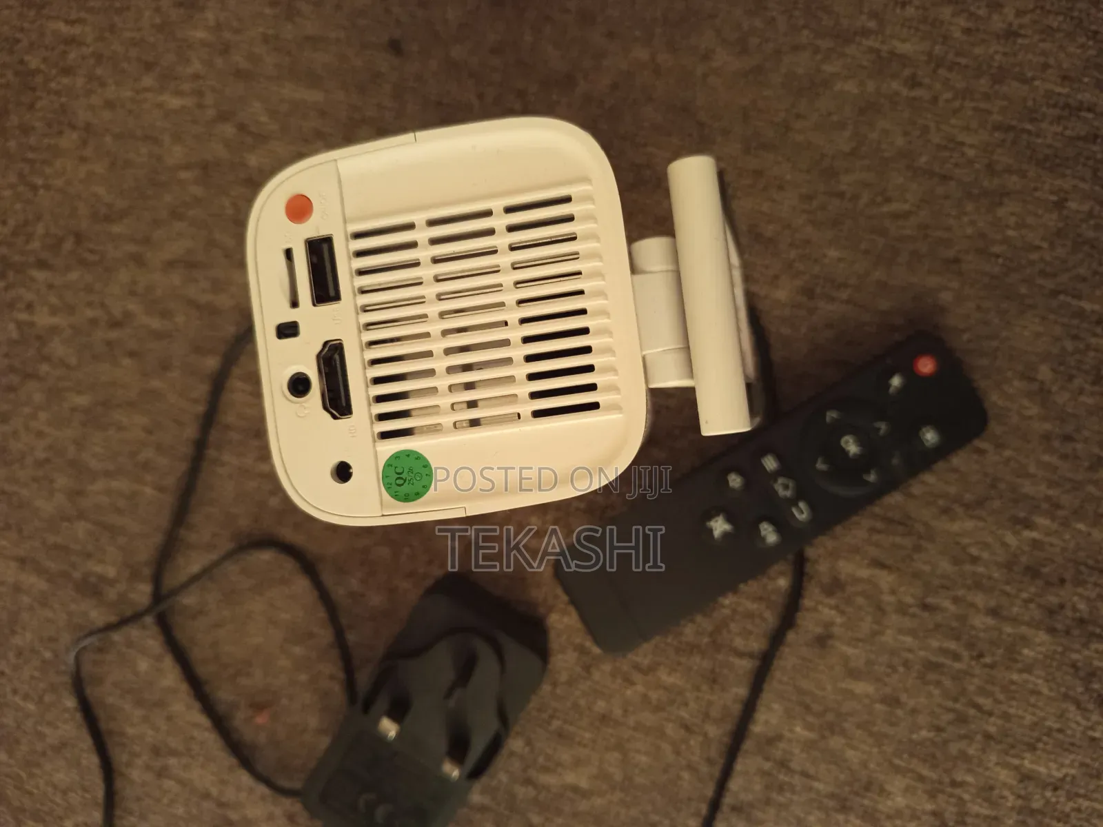 Lumacast Smart Full Hd Projector