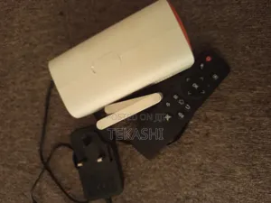 Lumacast Smart Full Hd Projector