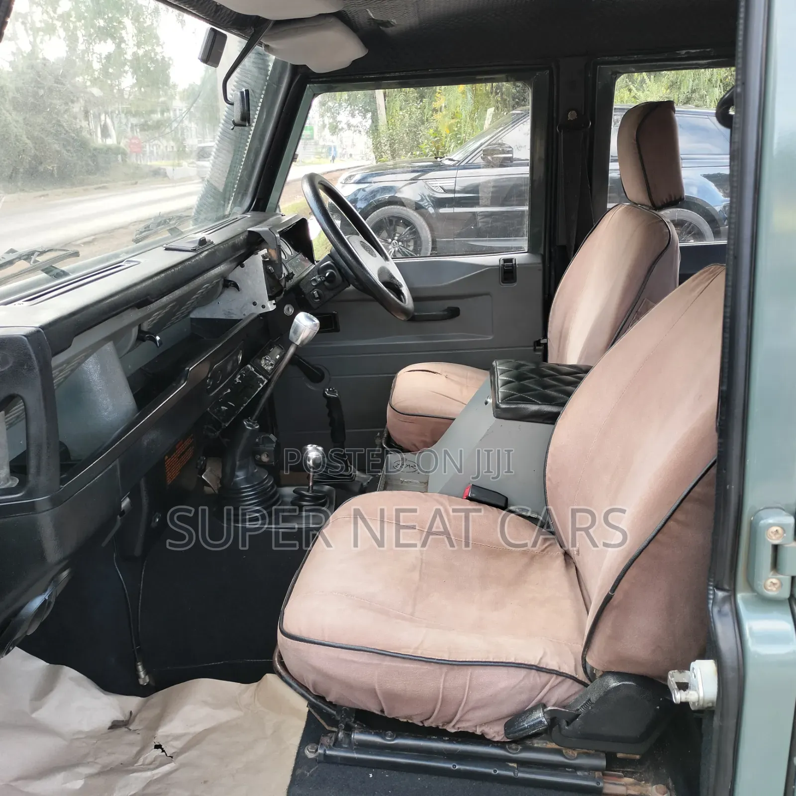 Land Rover Defender 1996 Green