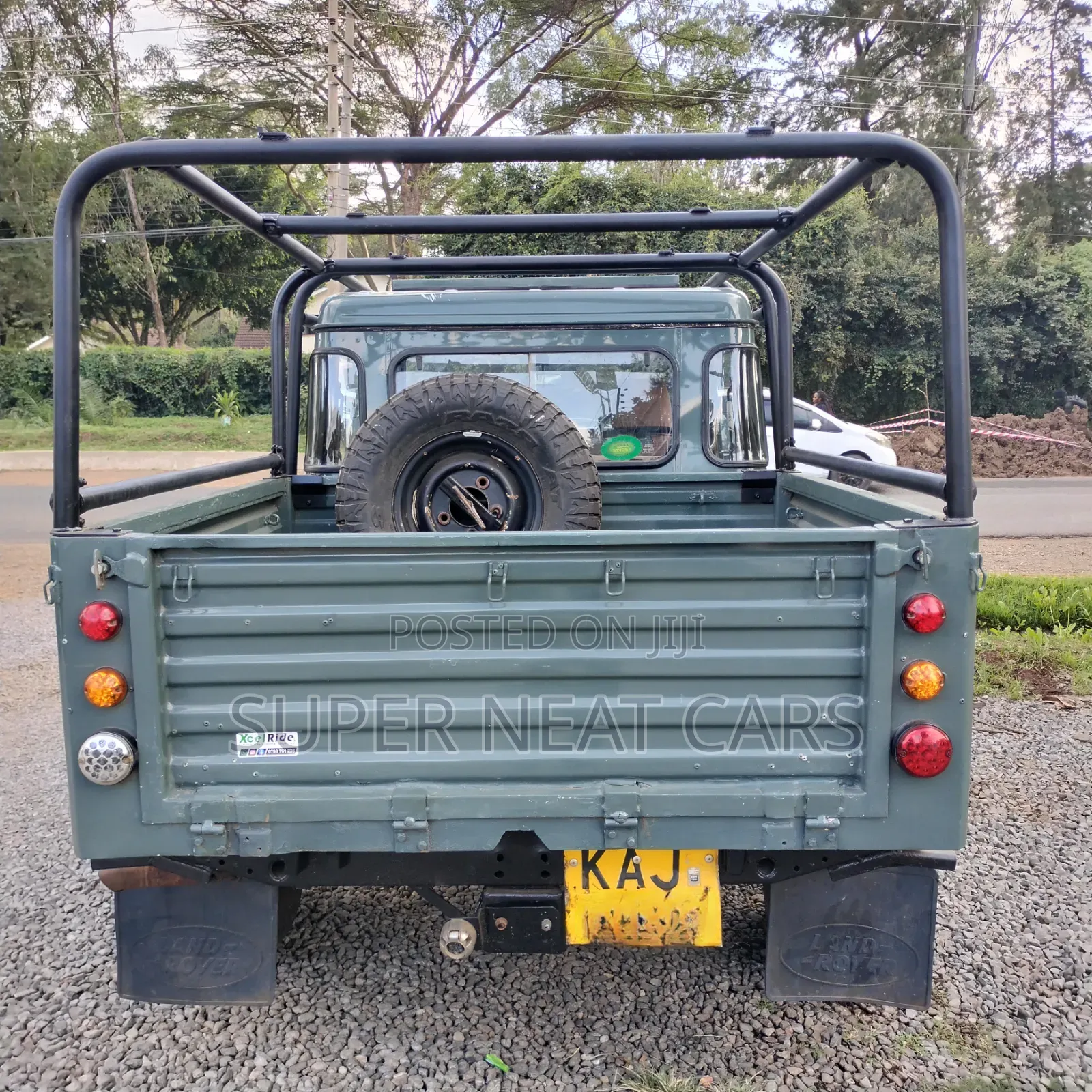 Land Rover Defender 1996 Green