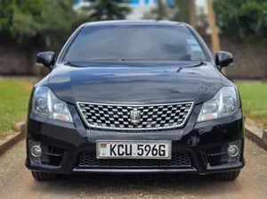 Toyota Crown 2012 Black