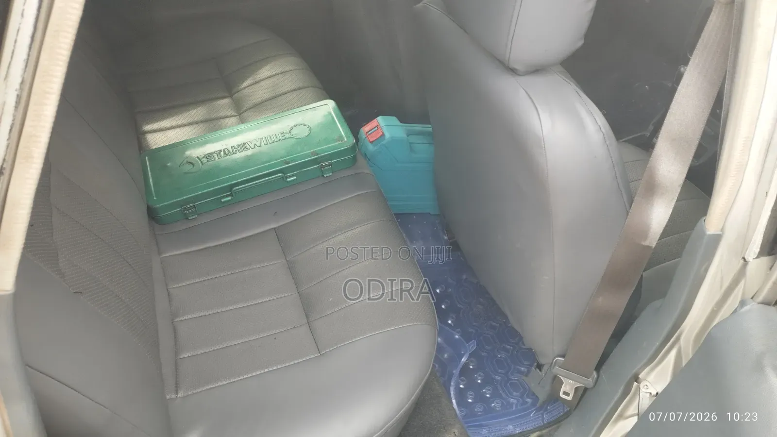 Toyota Duet 2001 Silver
