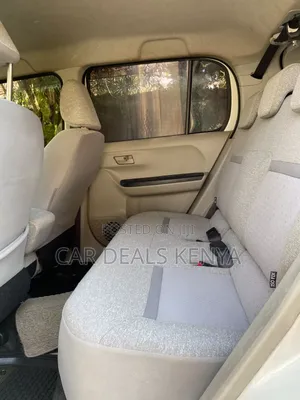 Toyota Passo 2017 Beige