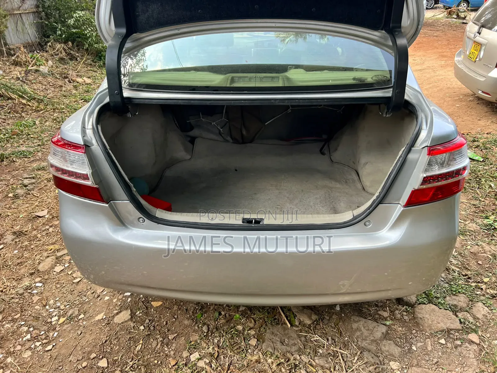 Toyota Premio 2011 Silver