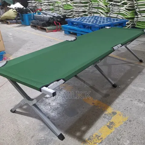 Navy Blue/Green Foldable Camping Bed - Gn