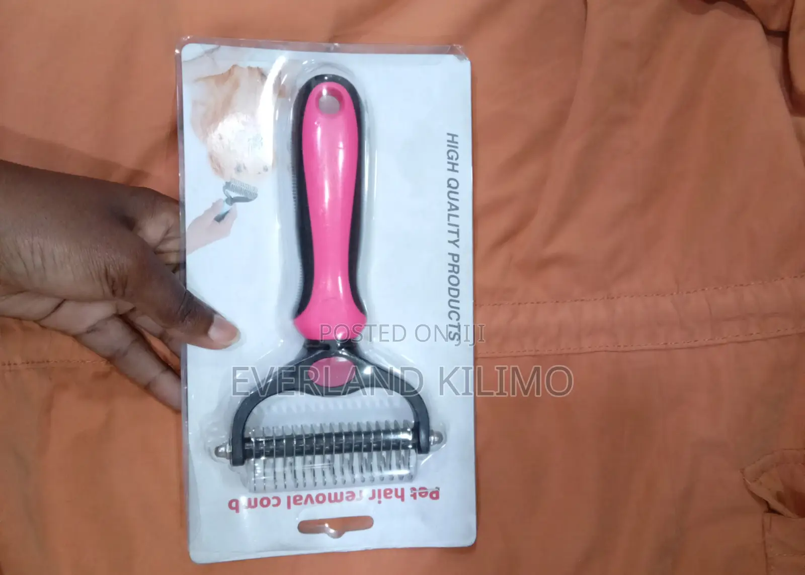 Deshedding Dog Detangler