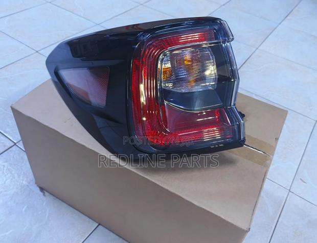 Subaru Outback Bt9 Taillight