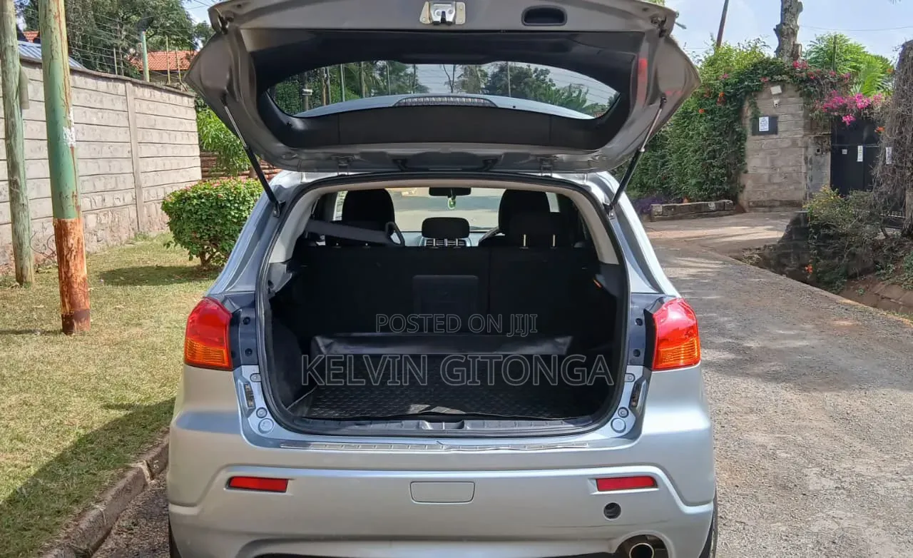Mitsubishi RVR 2.0 2012 Silver