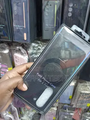 Galaxy Z Fold, Carbon-Fiber Textured Case