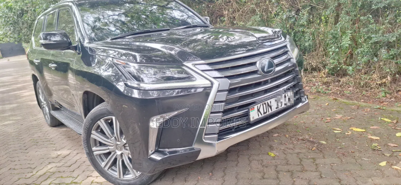 Lexus LX 570 AWD 2016 Black