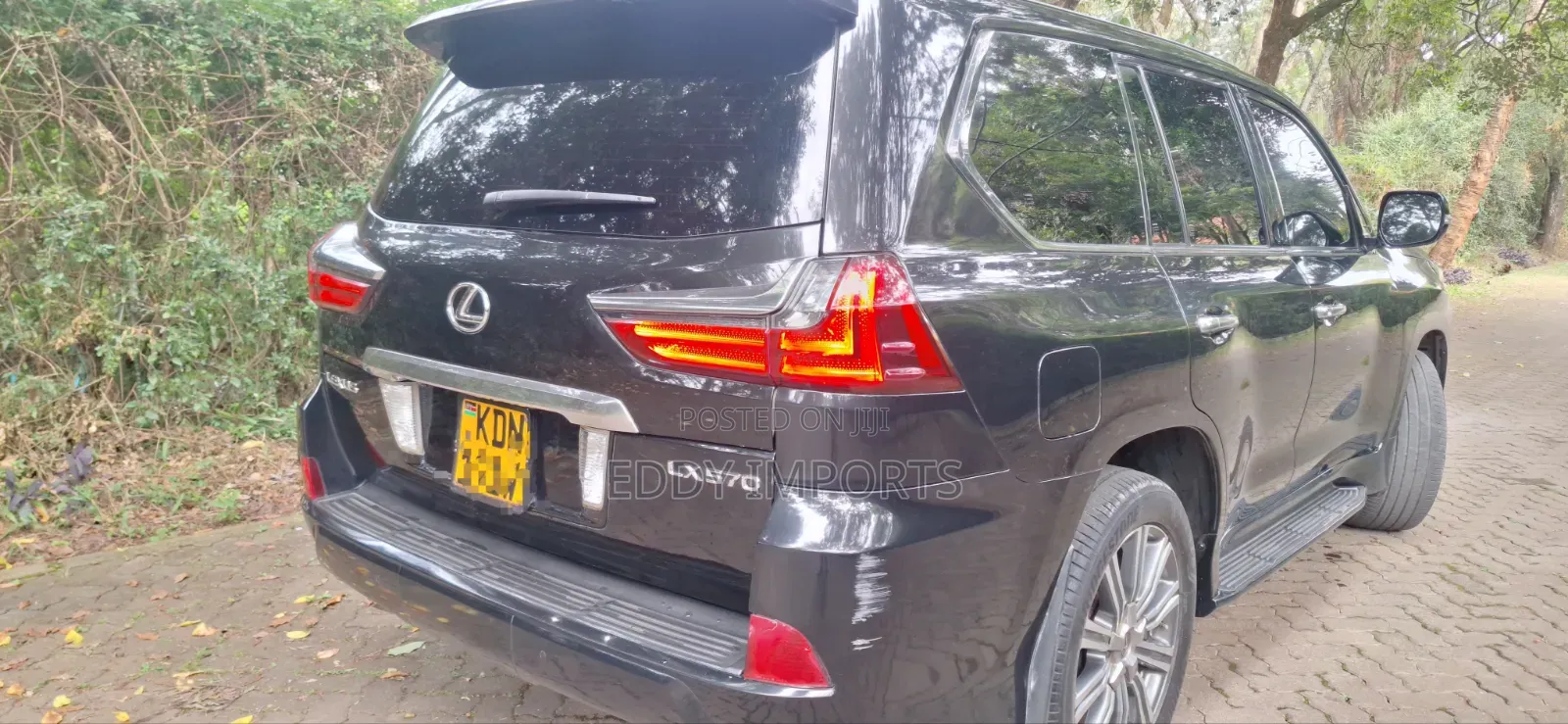 Lexus LX 570 AWD 2016 Black