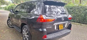 Lexus LX 570 AWD 2016 Black